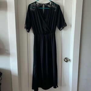 Black lacy midi dress